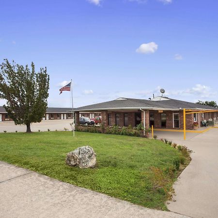Super 8 By Wyndham Henryetta Motel Exterior foto
